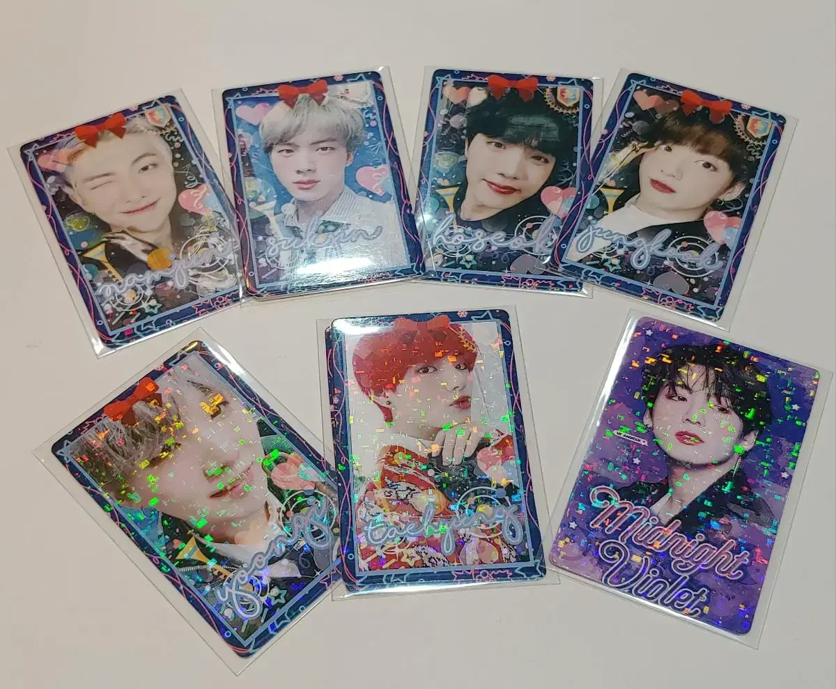 Bangtan Unofficial hologram kard sells!