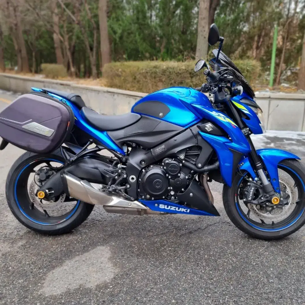 gsxs1000 19년식 팝니다