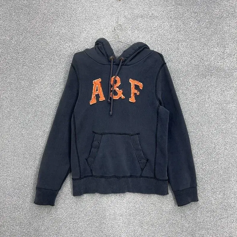 Abercrombie & Fitch Vintage Hoodie M