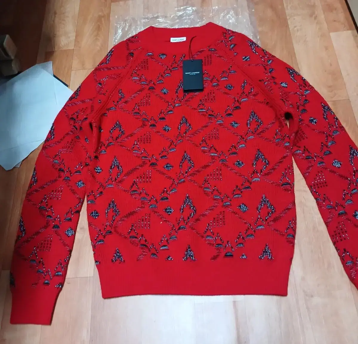 [Quick sale] 18FW Yves Saint Laurent Red Embroidered Knit L