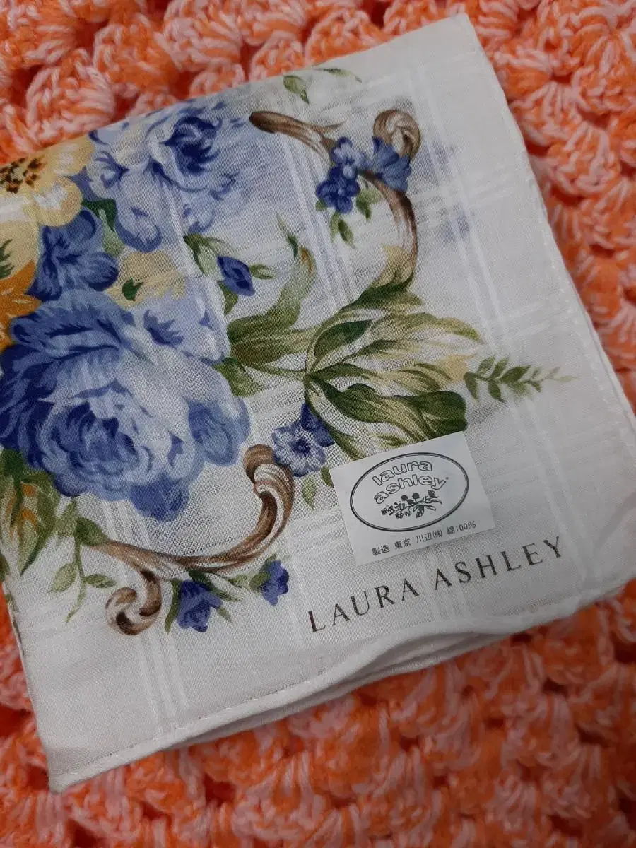 laura ashley 큰손수건,새상품