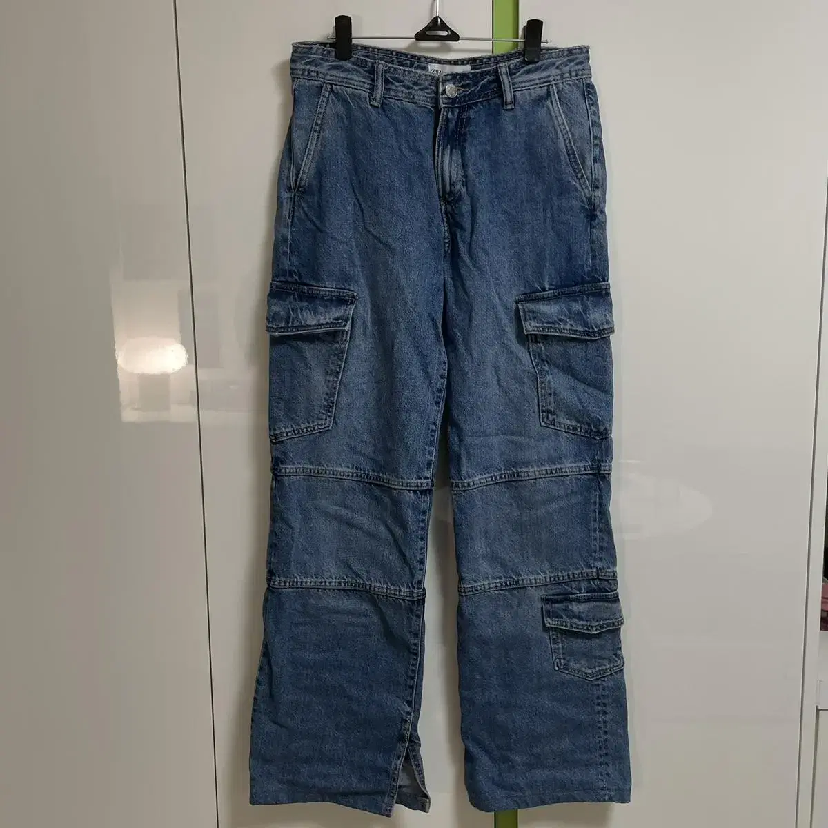 자라 trf split hem cargo jeans