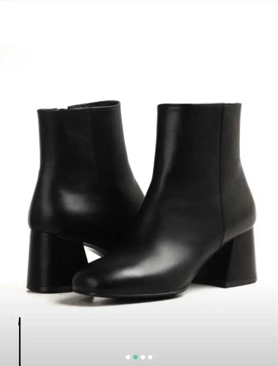 (New Product) Rachel Cox Ankle Boots 245