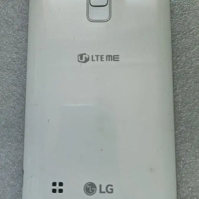 LG 스타일러스2 스마트폰 팝니다.