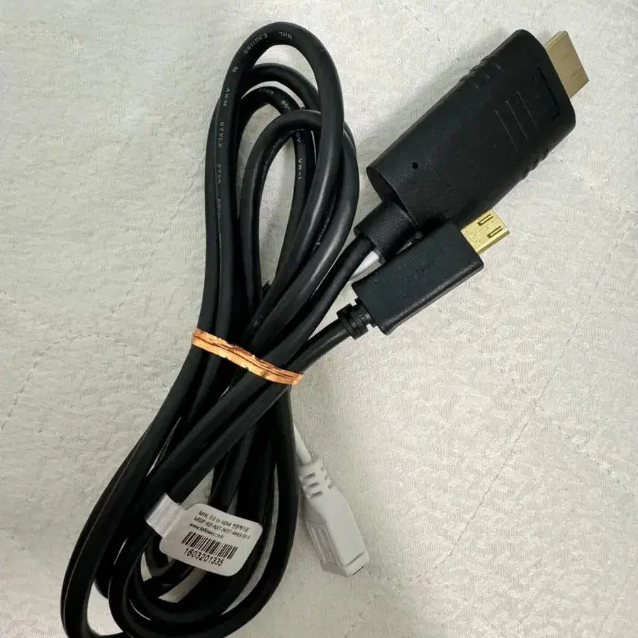 펠로우즈 MHL 3.0 to HDMI 변환케이블