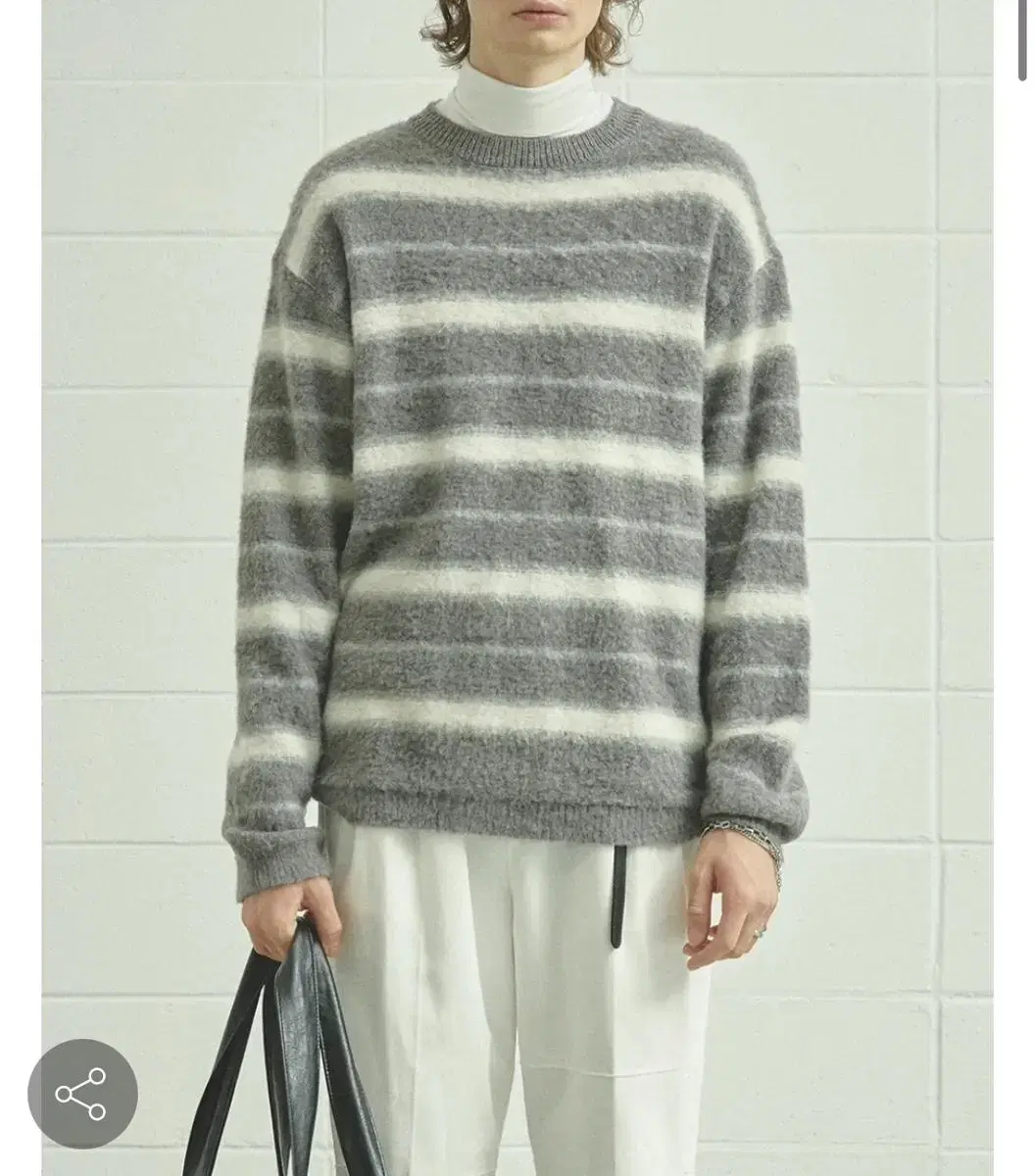 알렌느 GREYCREAM blushed mohair stripe knit