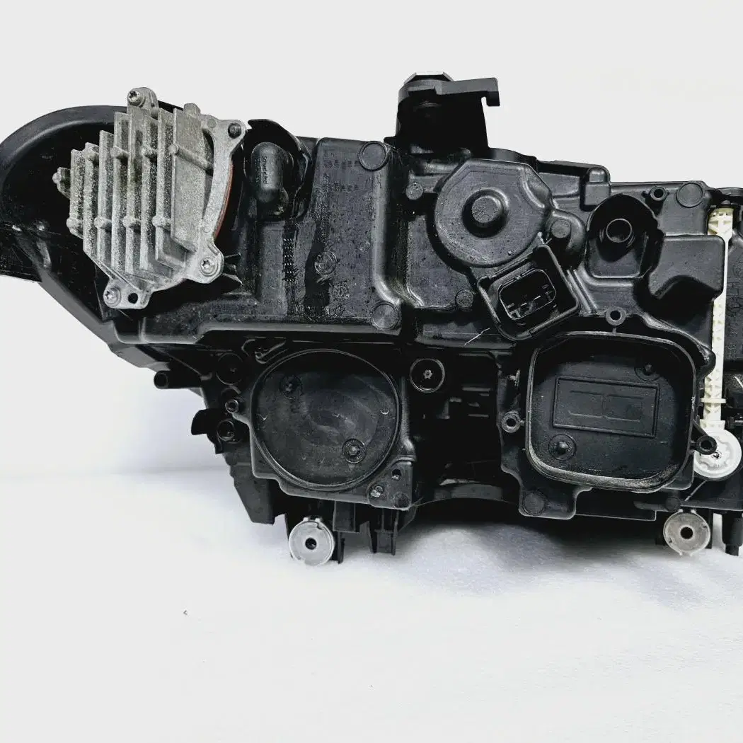 BMW G30 라이트 LED 5A388C7-02 운전석 자동차중고부품