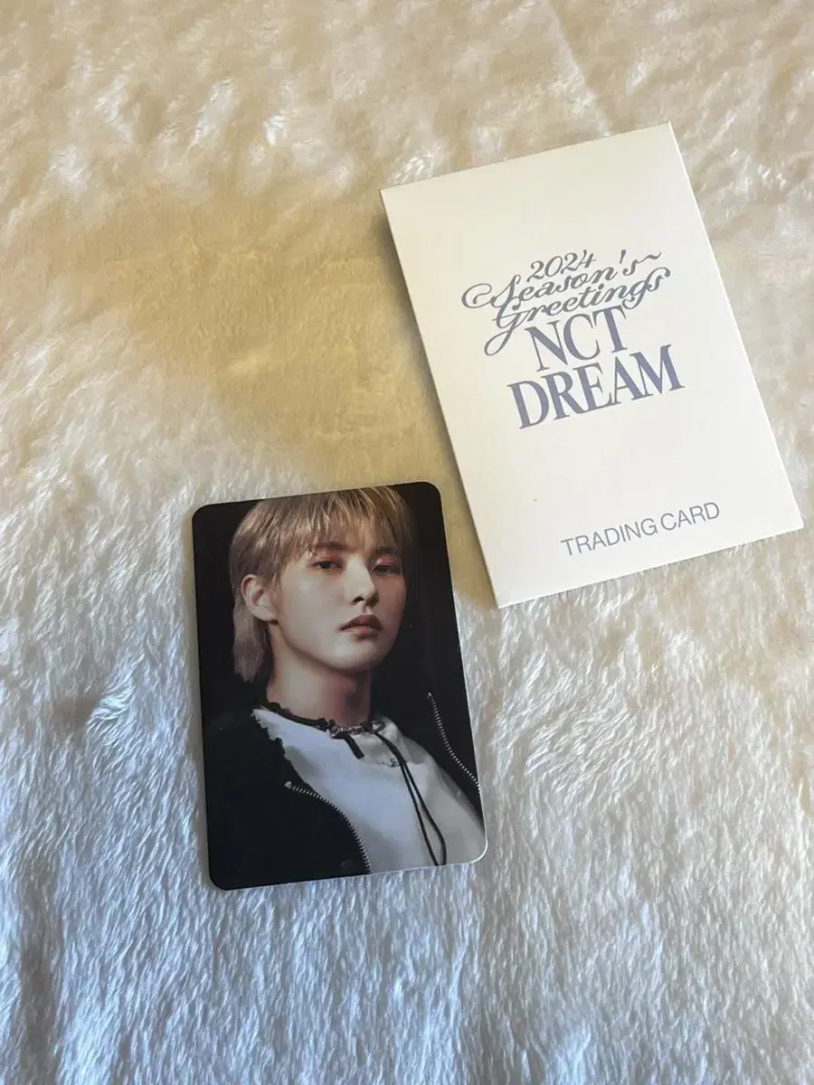 nctdreamnct dream 2024 seasons greetings tc A version photocard renjun WTS