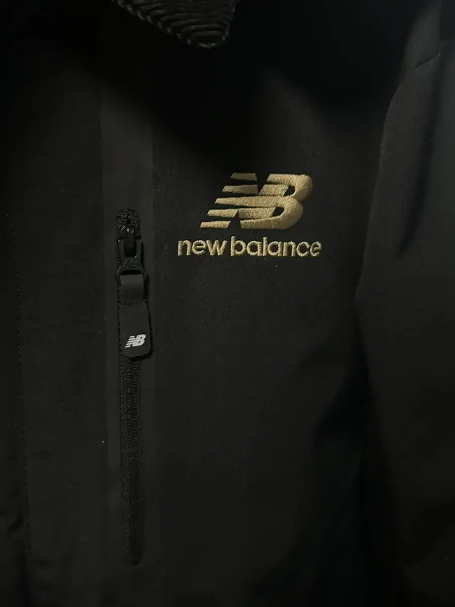 New balance 바람막이