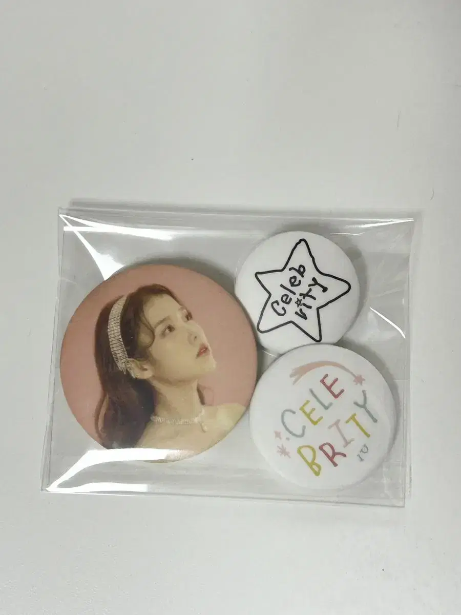 iu celebrity md pin button sells