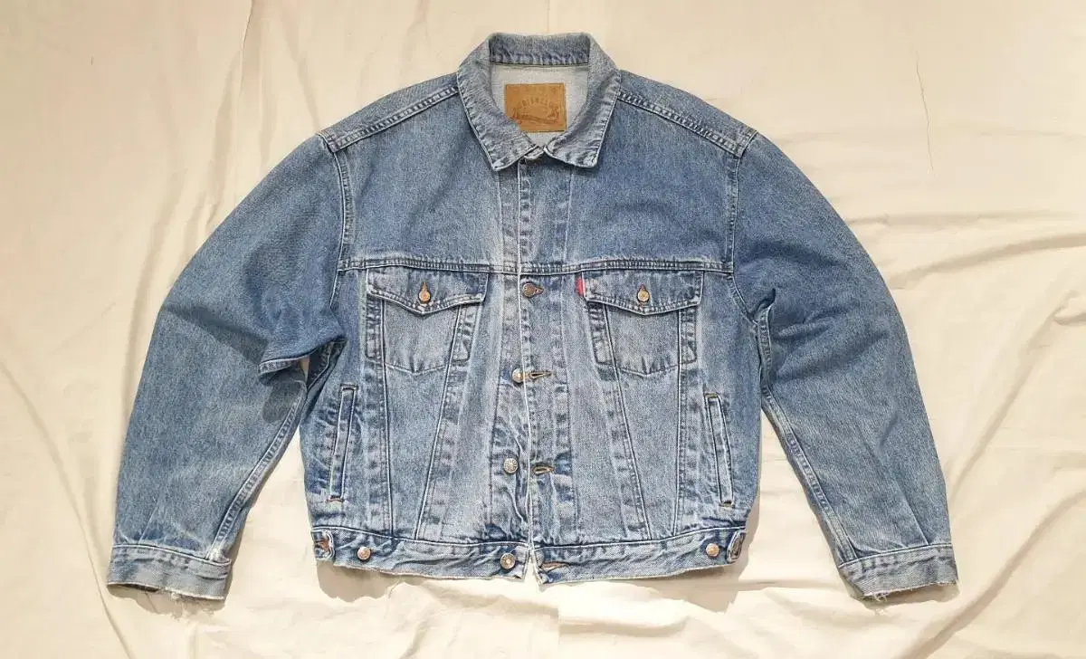 90s Diesel Denim Tracker