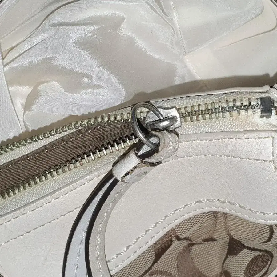 COACH monogram Buckle Bag