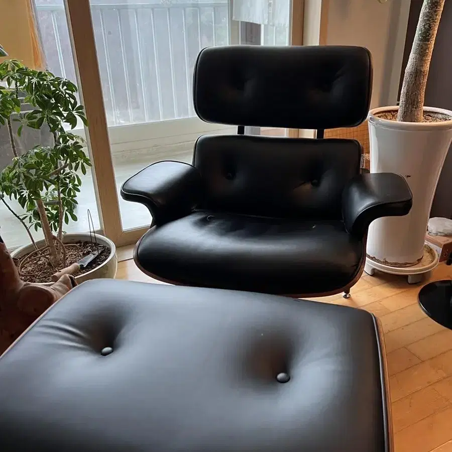 에피하임 임즈 소파 의자 EPIHAIM EAMES CHAIR