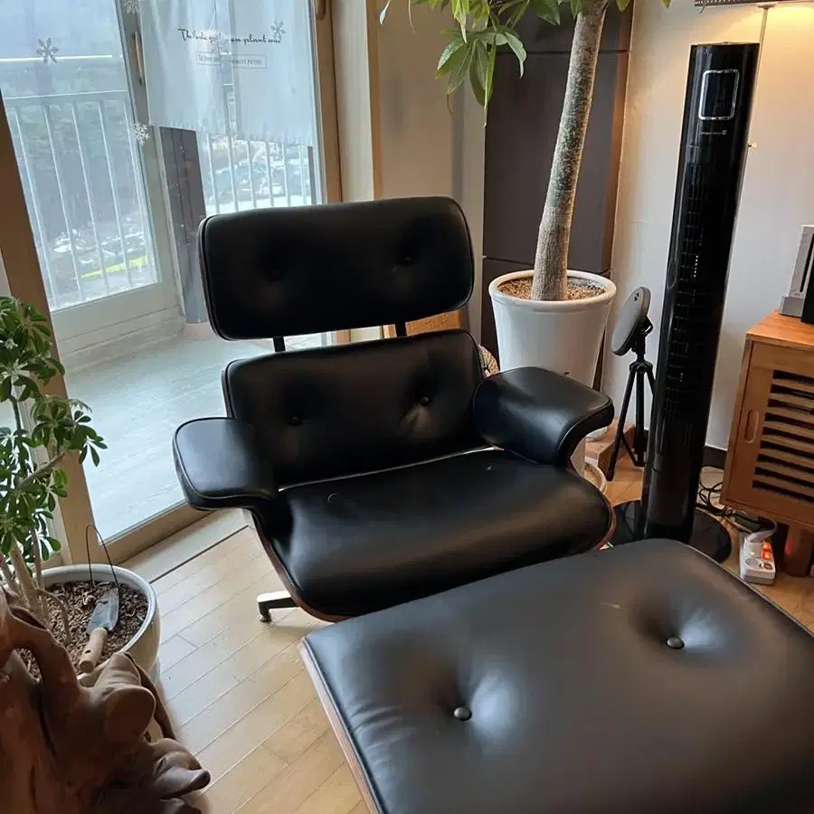 에피하임 임즈 소파 의자 EPIHAIM EAMES CHAIR