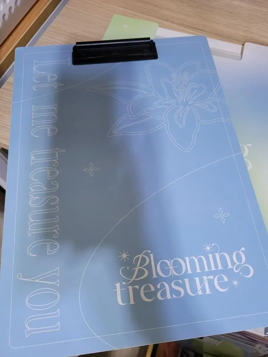 Treasure Blooming Clipboard