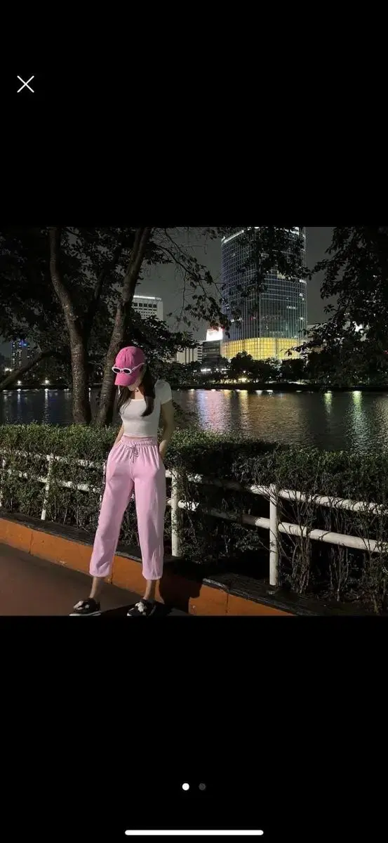 Pink jogger pants + hat set