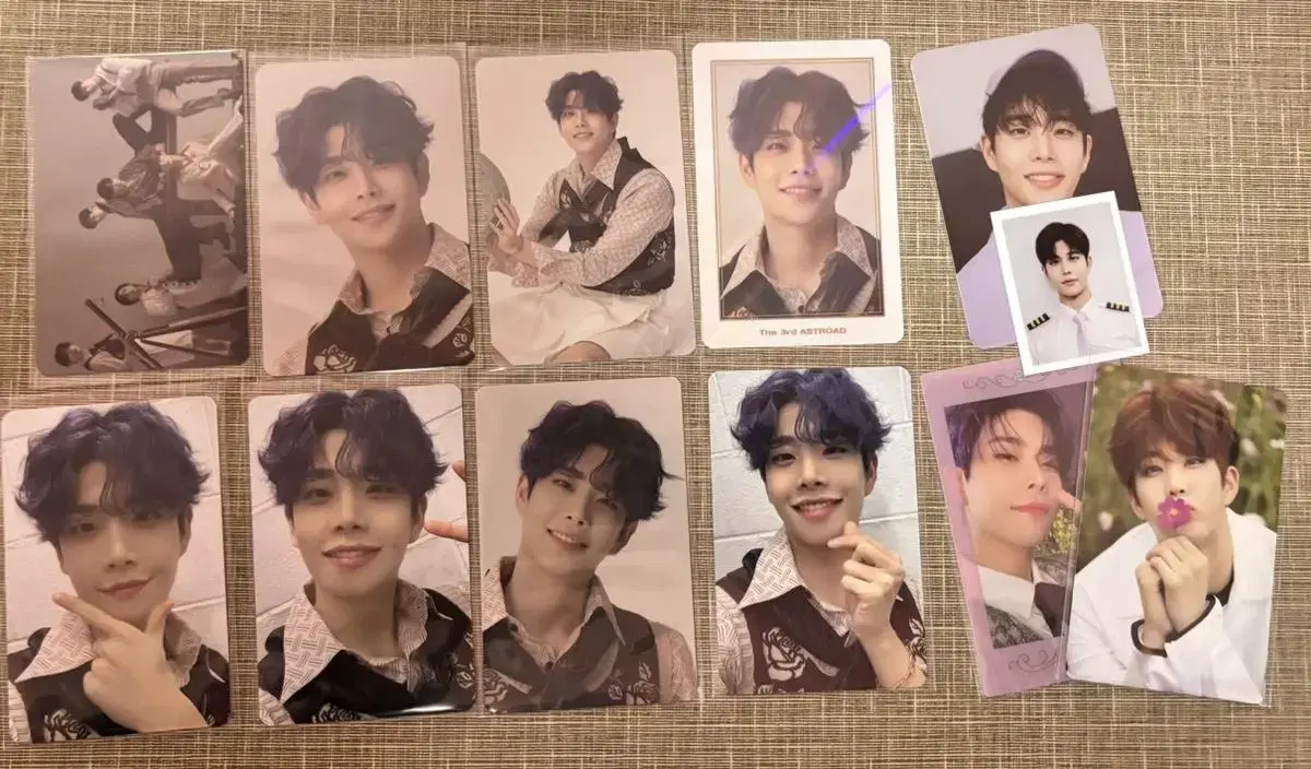 (Sourced from) astro mj photocard in bulk