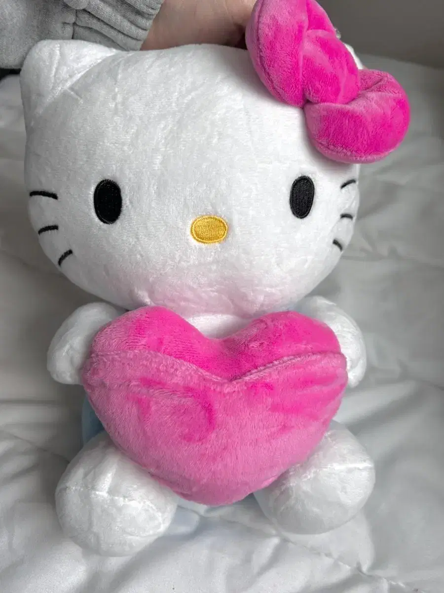 Hello Kitty Heart doll 25 cm (tecO)