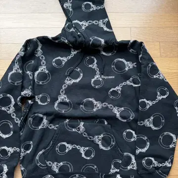 슈프림 17FW HANDCUFFS 후드 L 판매합니다. | 브랜드 중고거래 플랫폼 