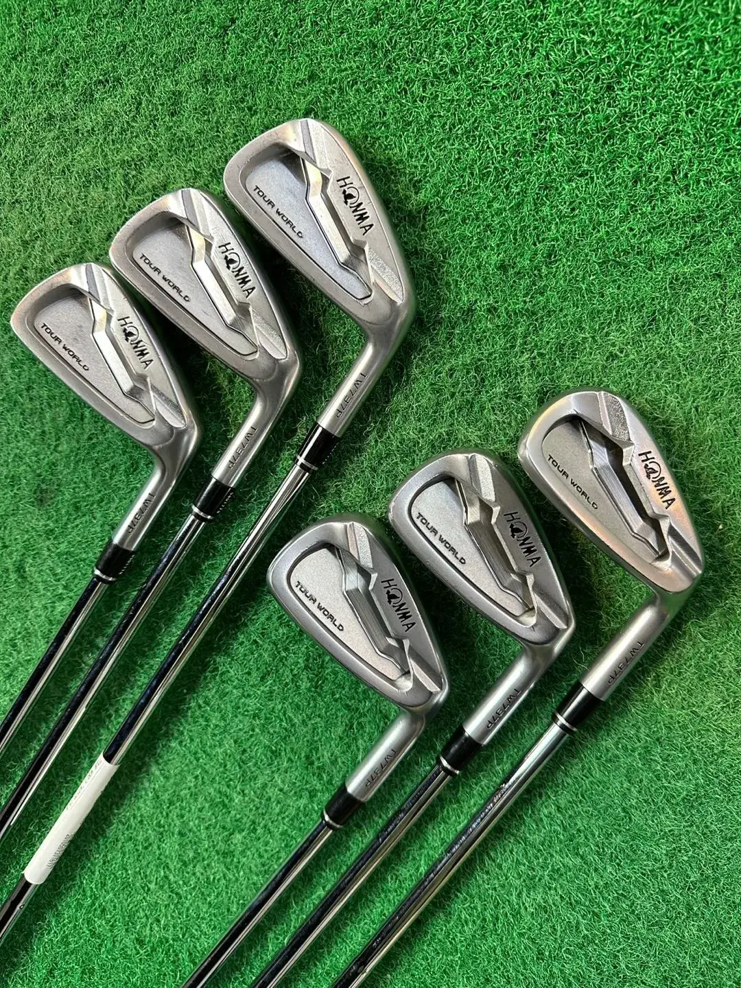 HONMA TW737P 6-Iron Set (5-10) MODUS 105 S