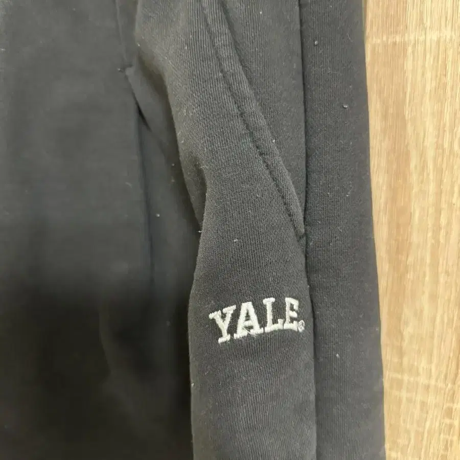 예일 yale 반바지 M