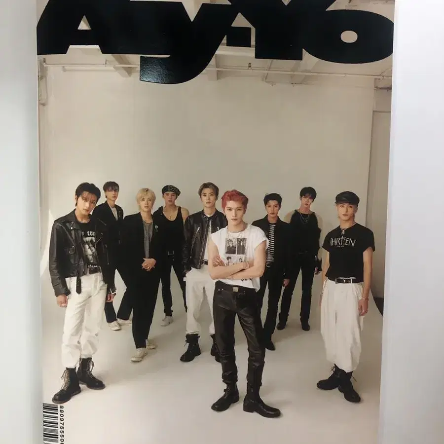 nct 127 - Ay-yo photobook ver