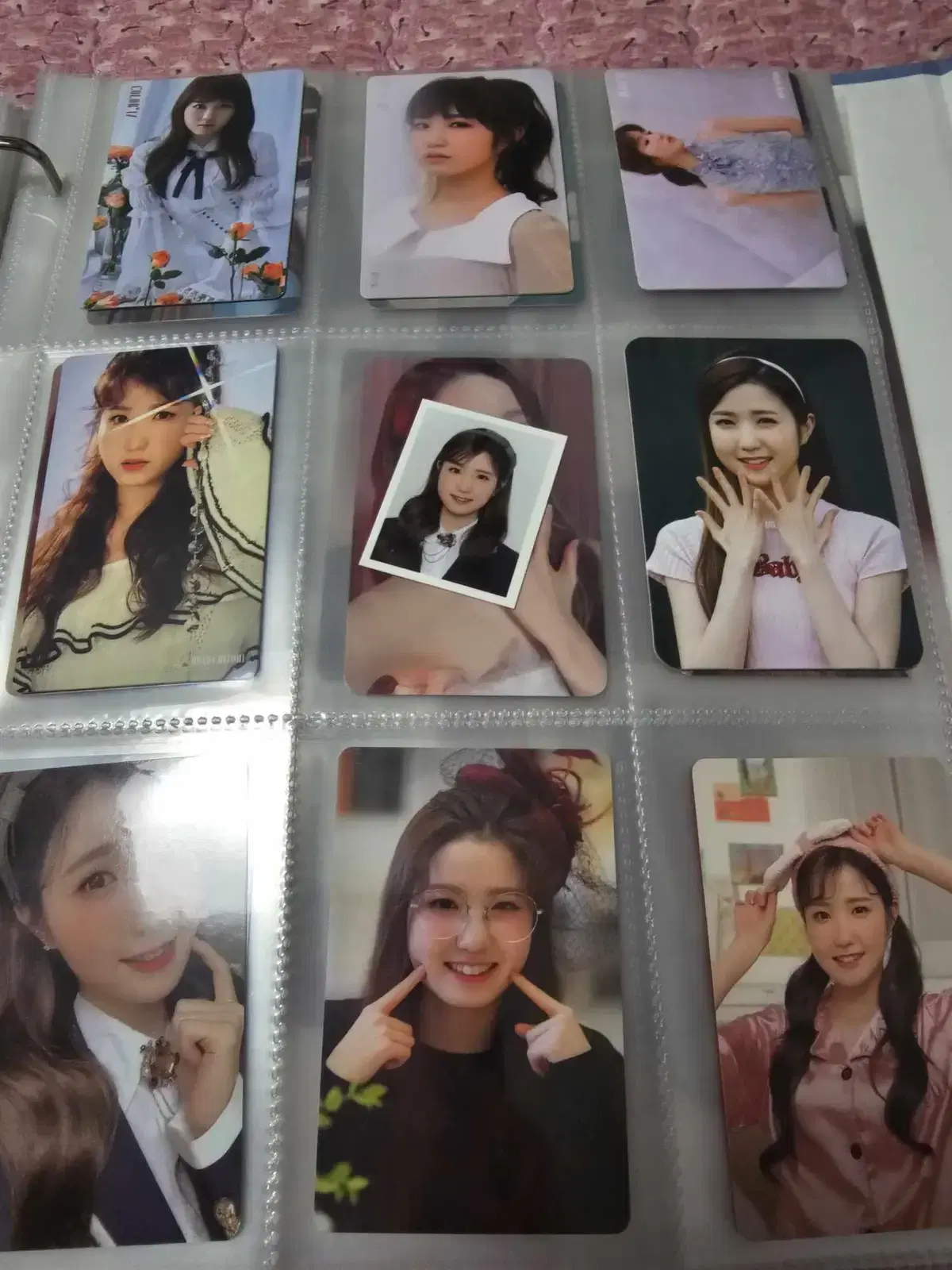 iz*one Hitomi photocard wts