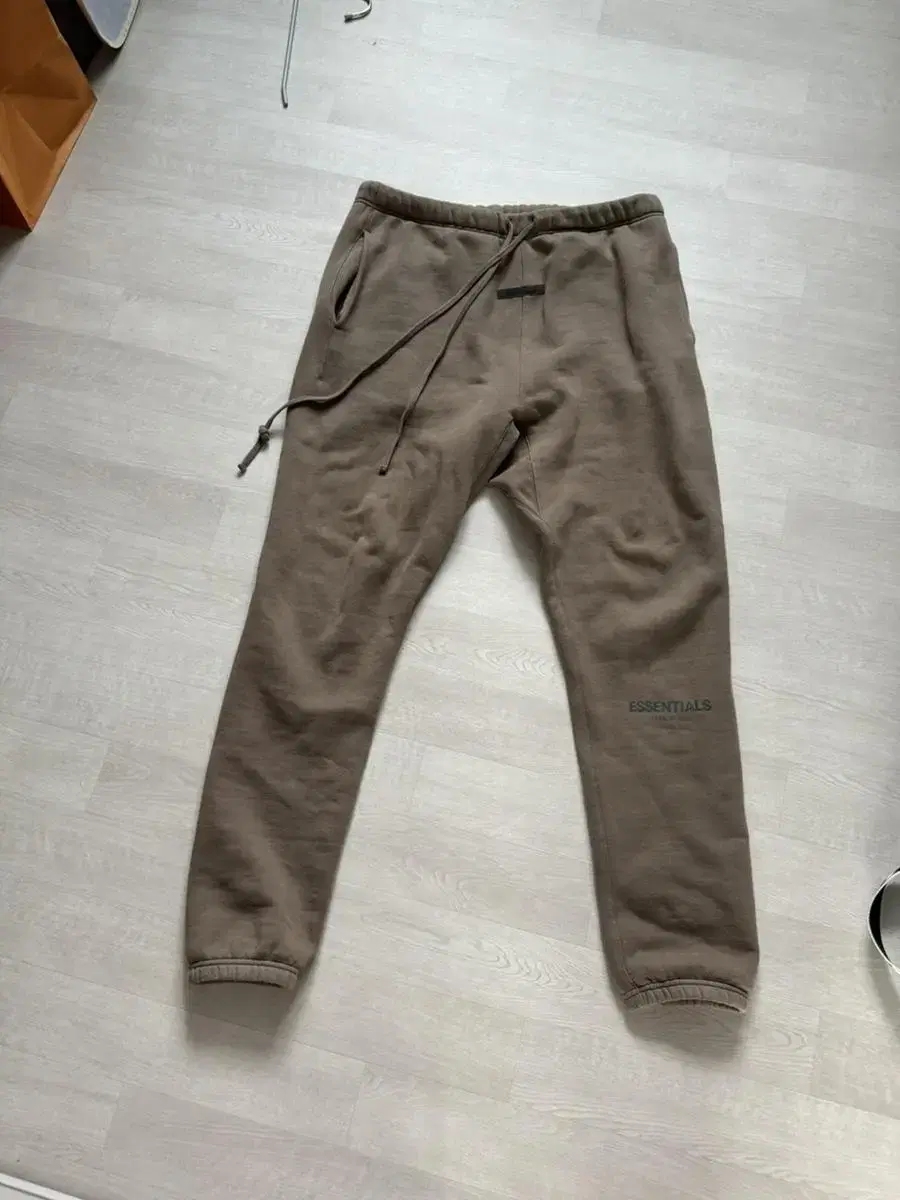 Essential Harvest Jogger Pants Sells XL