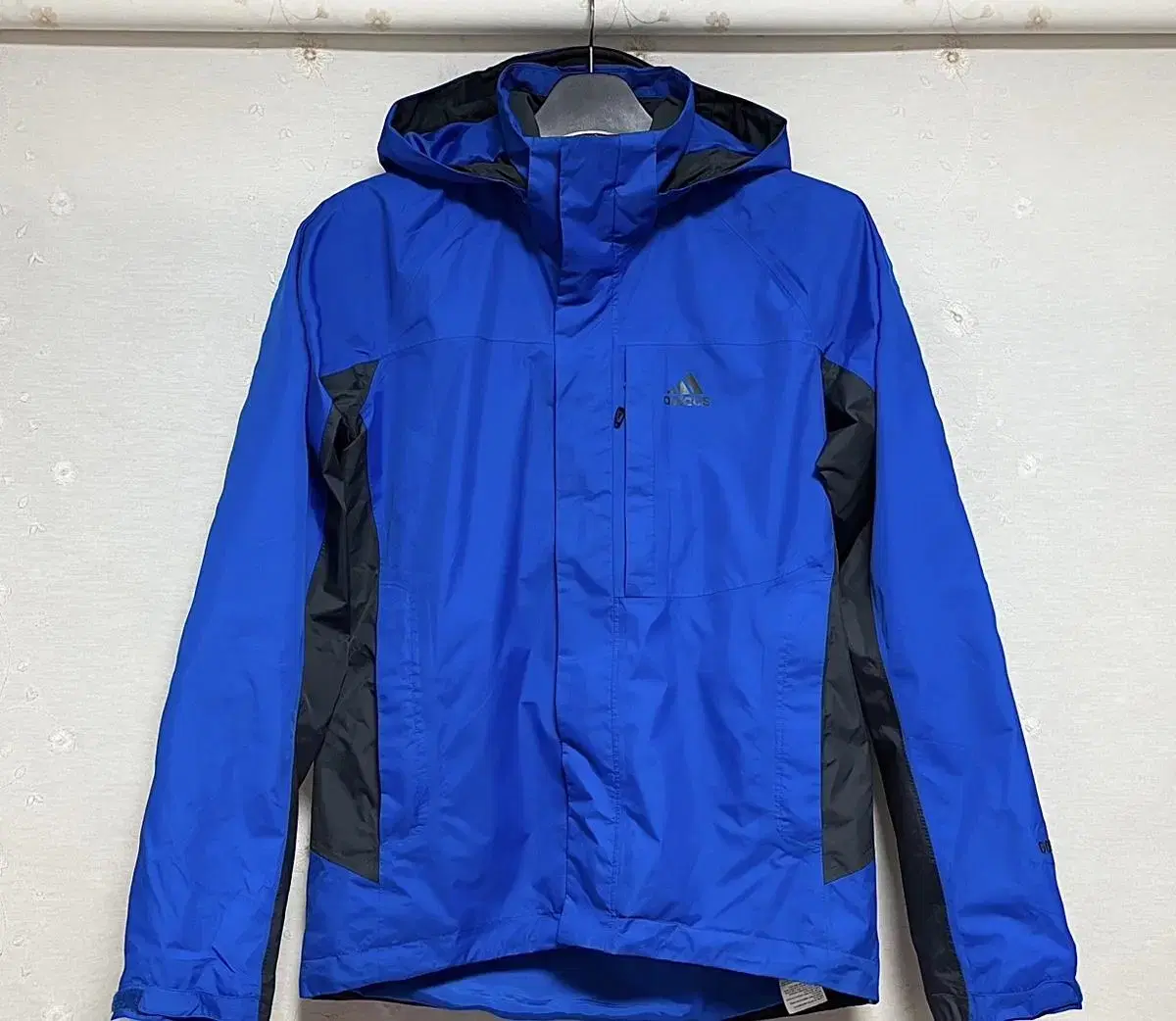 (Genuine/Lowest Price)Adidas Windbreaker Gore-Tex Captain's High-end High Quality Jacket/Same Day Shipping!!!