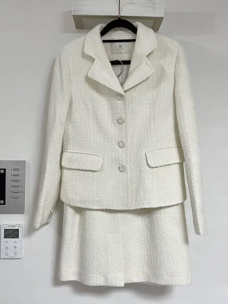 Tweed suit set White ivory