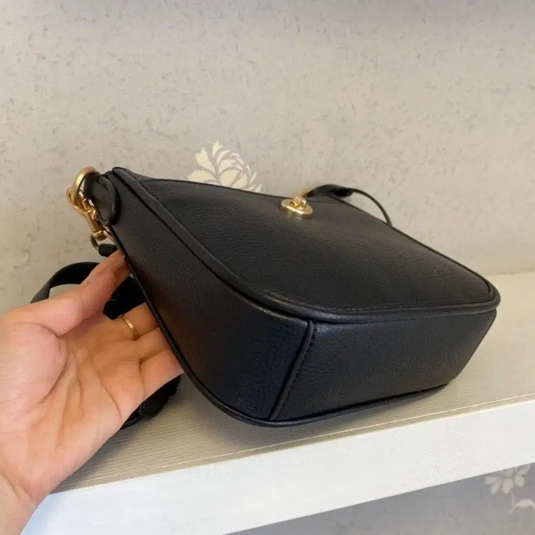 Coach 코치 숄더백 턴록 블랙 레이디스 CC390 B4BK 여성 데일