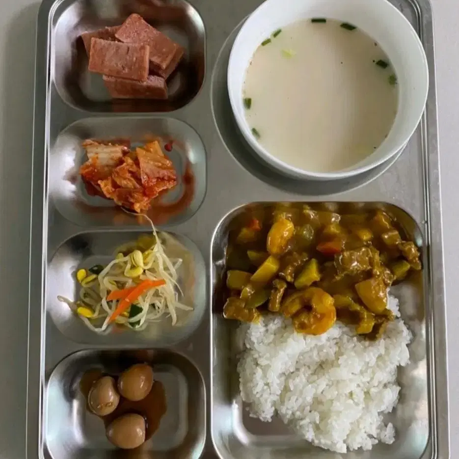 위생적인 식판