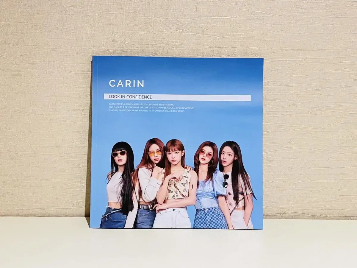 뉴진스 카린 newjeans carin 공식 행사장 한정판 화보집