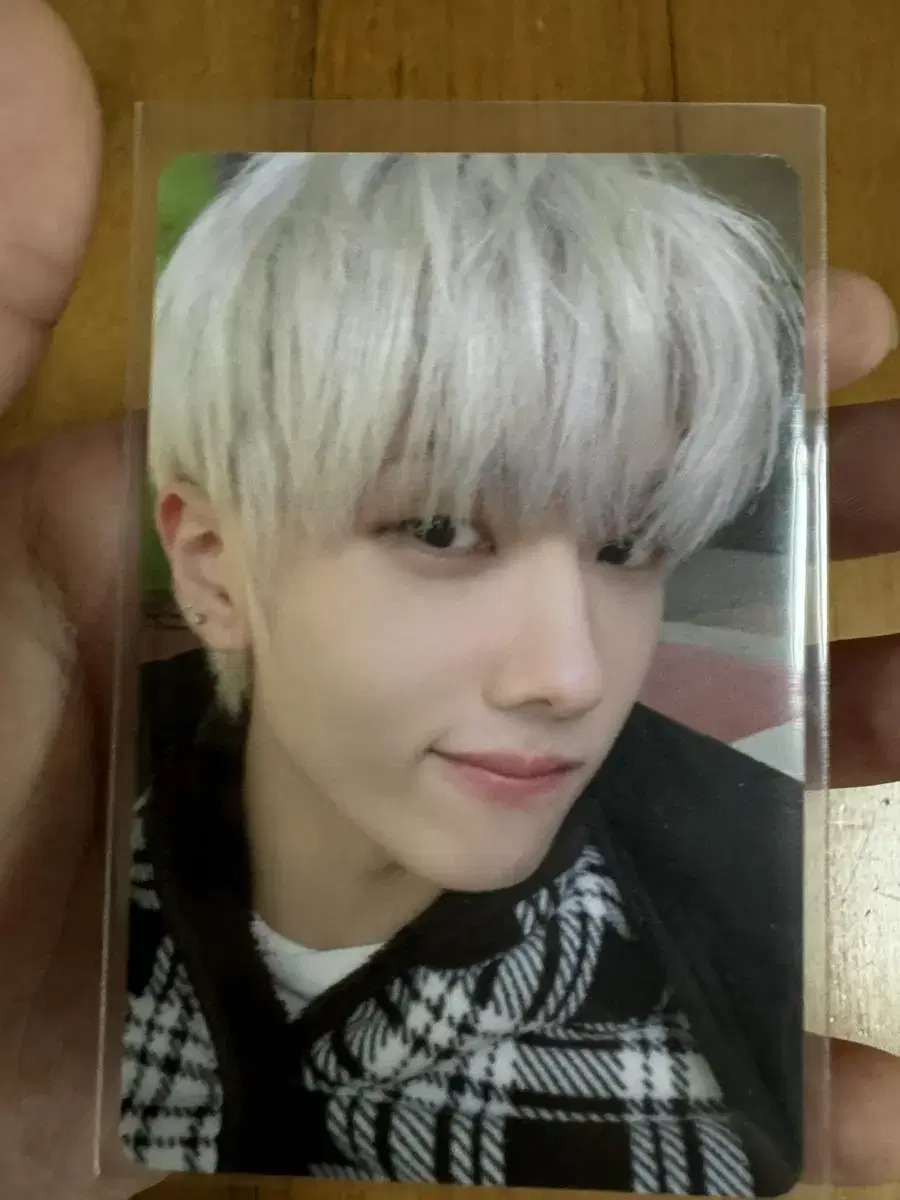 jisung buffering matchingphotocard