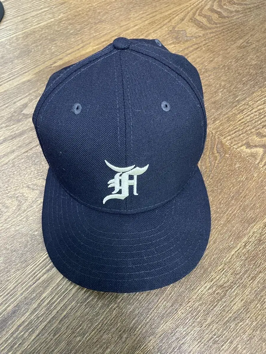 피어오브갓 에센셜 x mlb