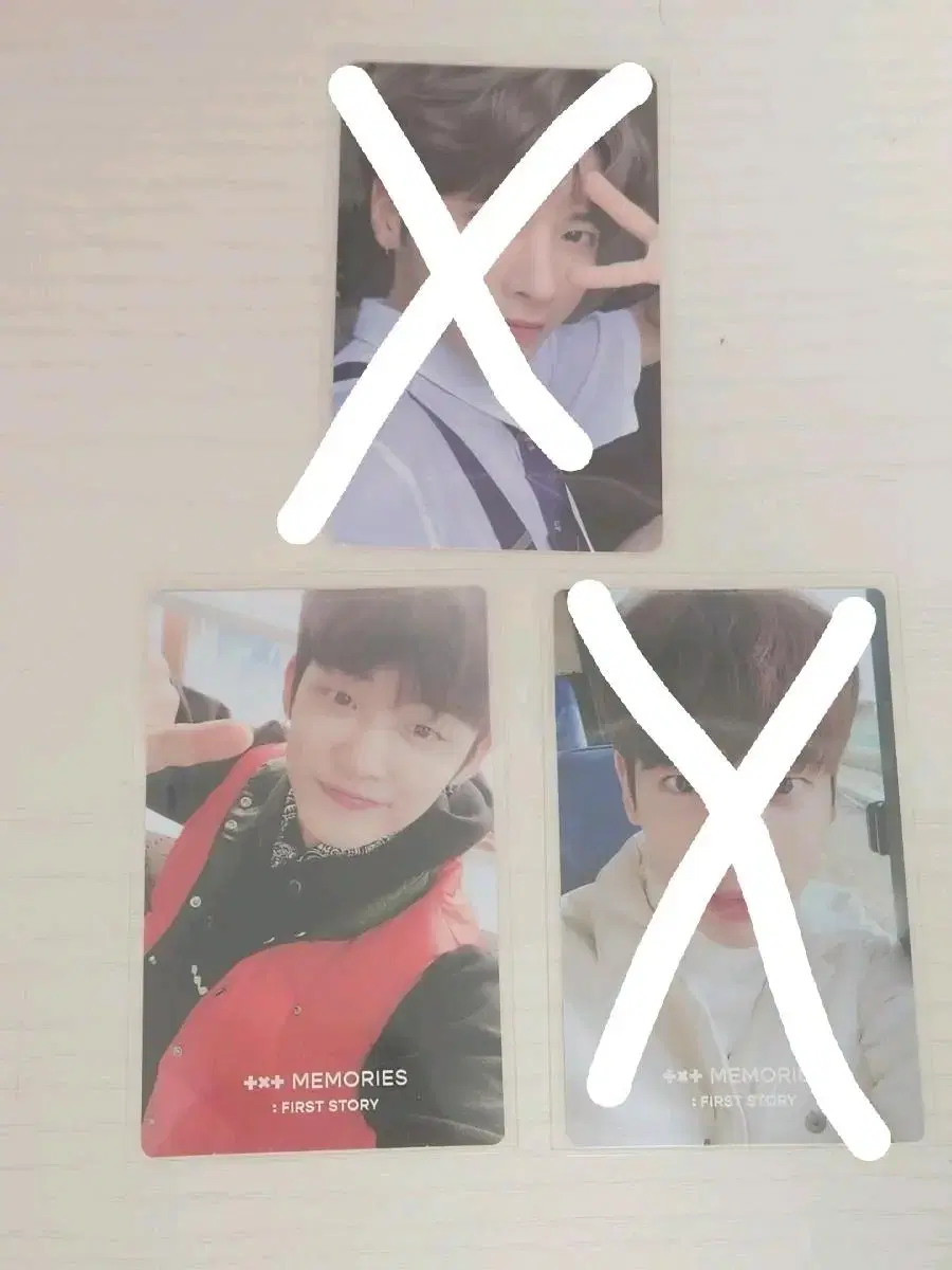 TXT Memes1 Memories 20Seasons Greetings taehyun yeonjun photocard wts Sisseking