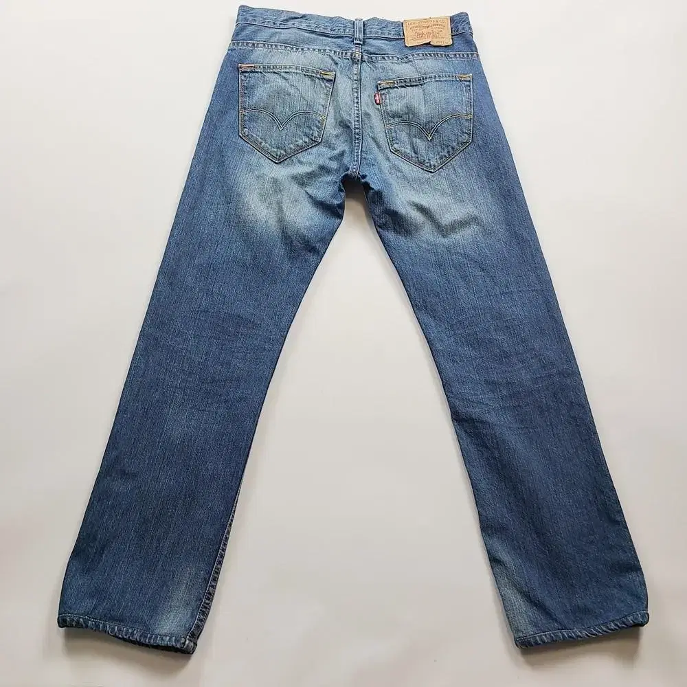 Levi's 504 Slim Denim Size 32 NO.2159