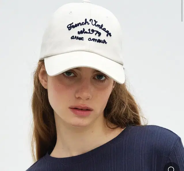 [24SS] FRENCH EMBROIDERY LOGO BALL CAP -