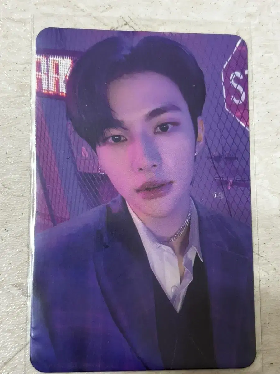 Kibble hyunjin photocard sells