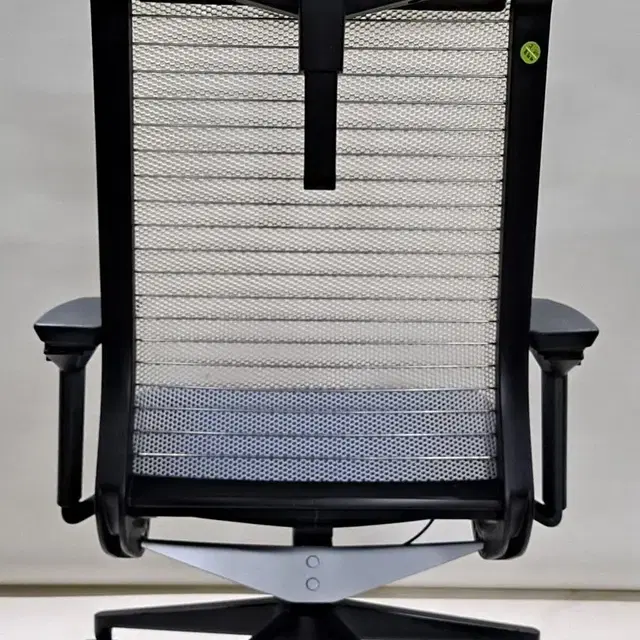 스틸케이스 씽크 의자 (Steelcase Think Chair)