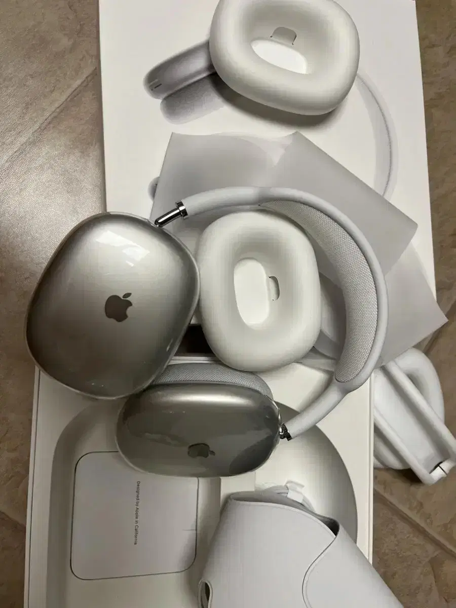 Apple AirPods Max Lightning Silver