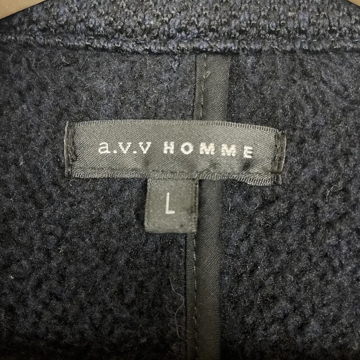 a.v.v homme 네이비 빅포켓 싱글 코트