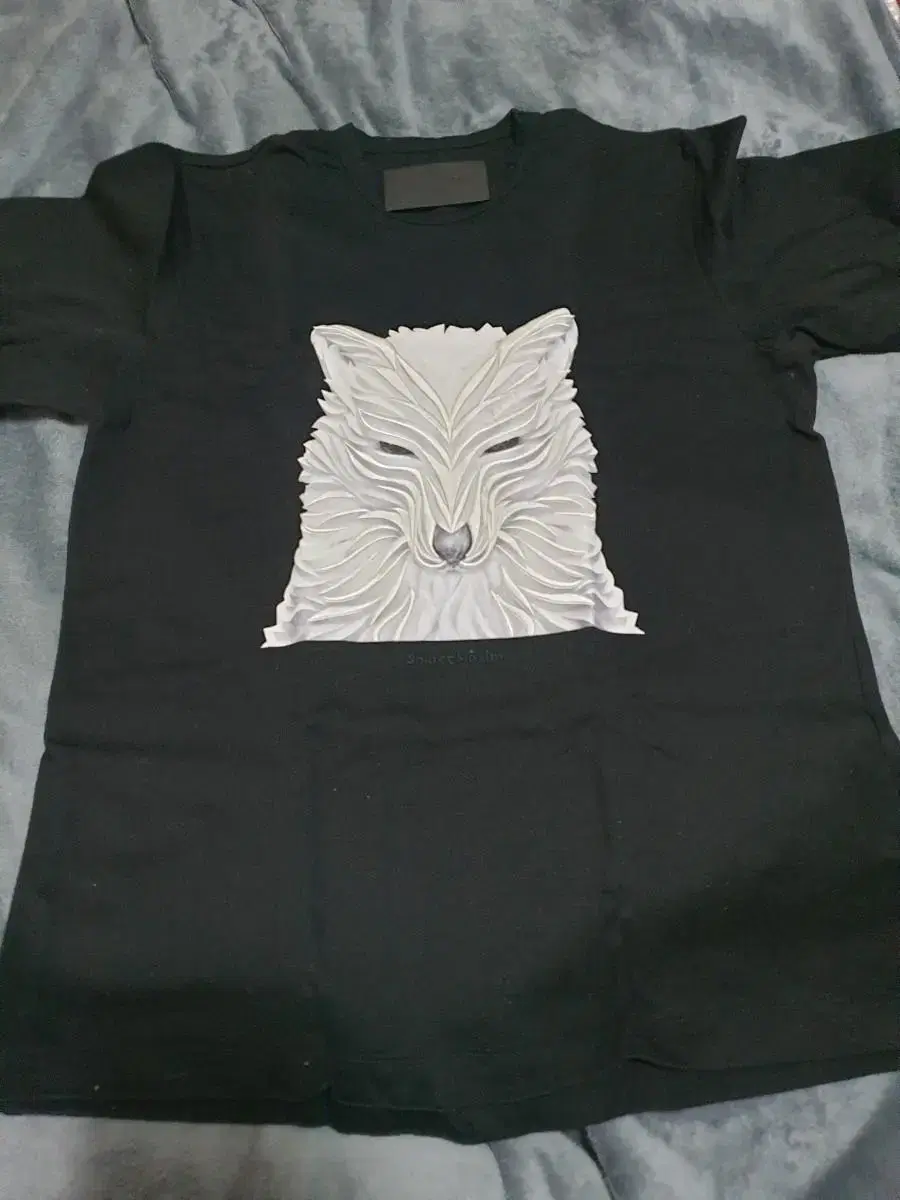 Junji Maxim Wolf T-Shirt Size 46