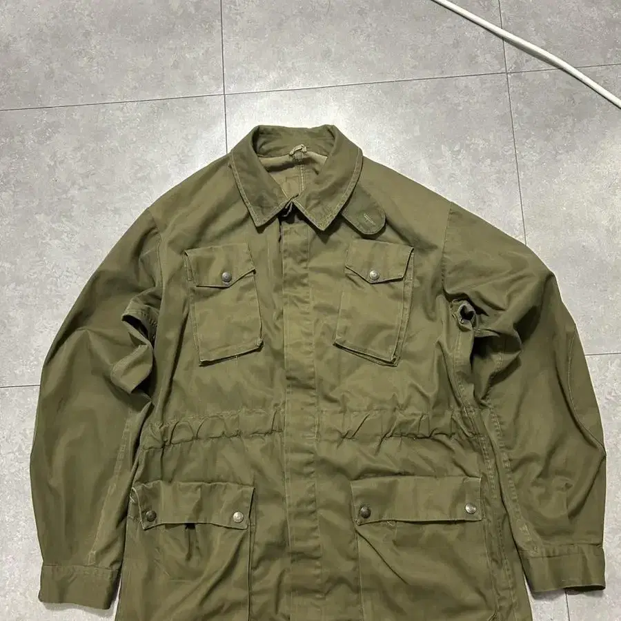 70s  ITALY ARMY 올리브 그린 빈티지  필드자켓  95size