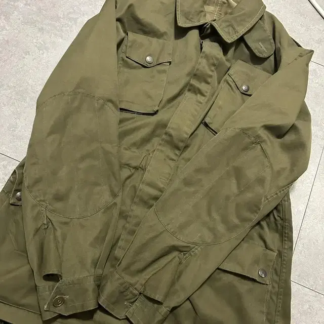 70s  ITALY ARMY 올리브 그린 빈티지  필드자켓  95size