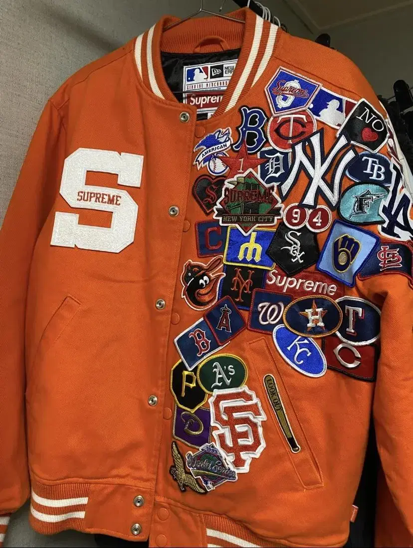 Supreme New Era MLB Varsity Jacket Long Sleeve S