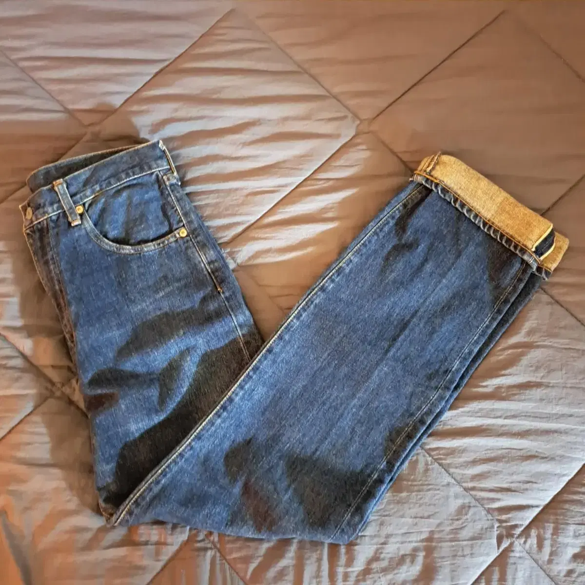 Levi's UNIQUE FADING 빅 E  셀비지 502 Jeans