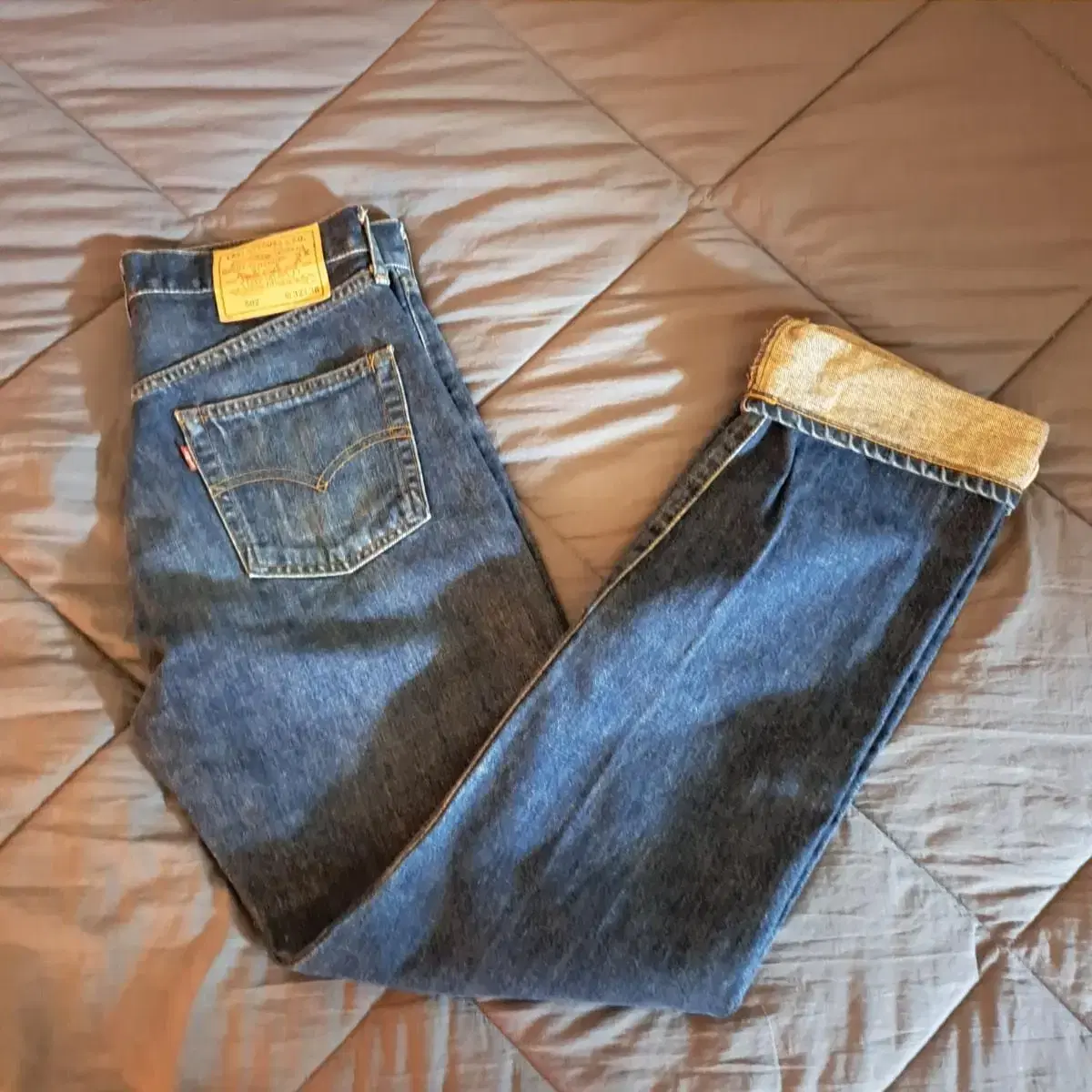 Levi's UNIQUE FADING 빅 E  셀비지 502 Jeans