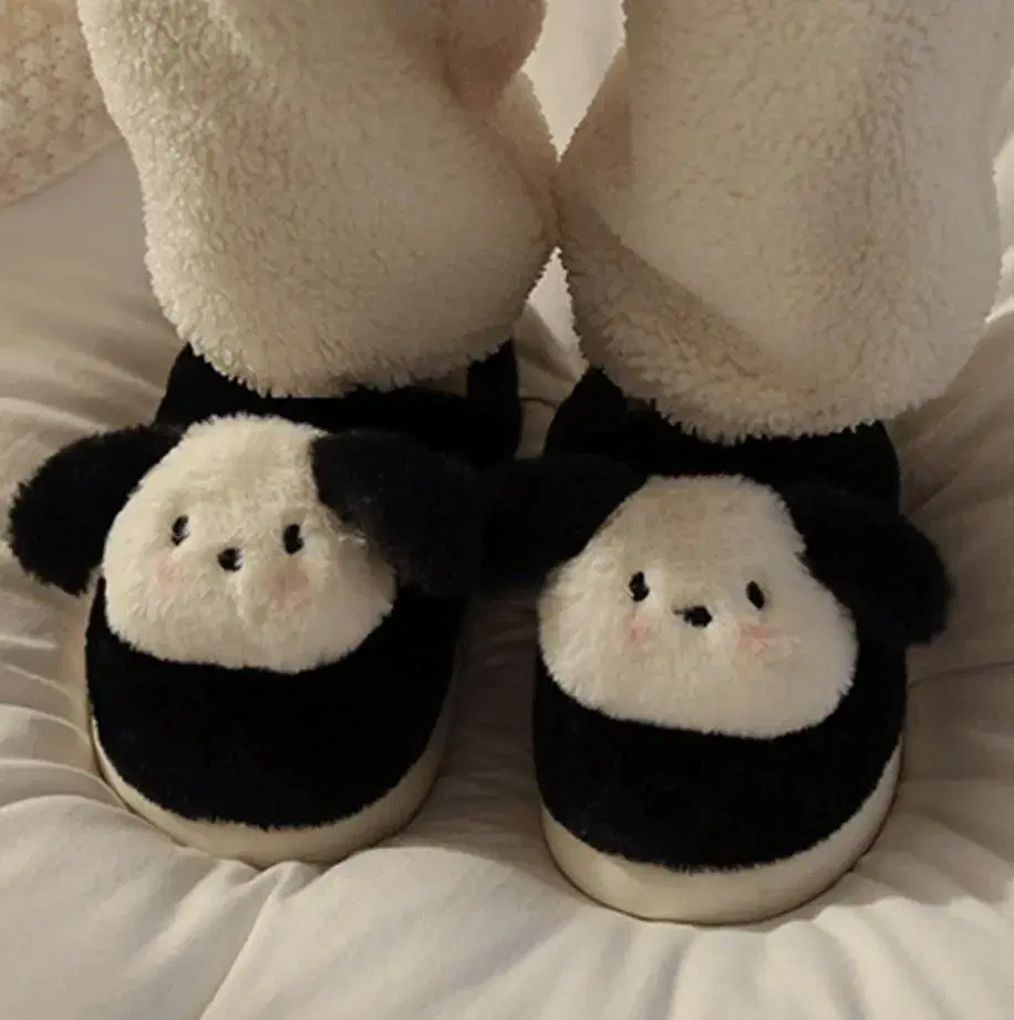 slippers