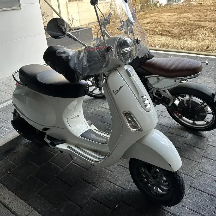 베스파 125cc 21년형